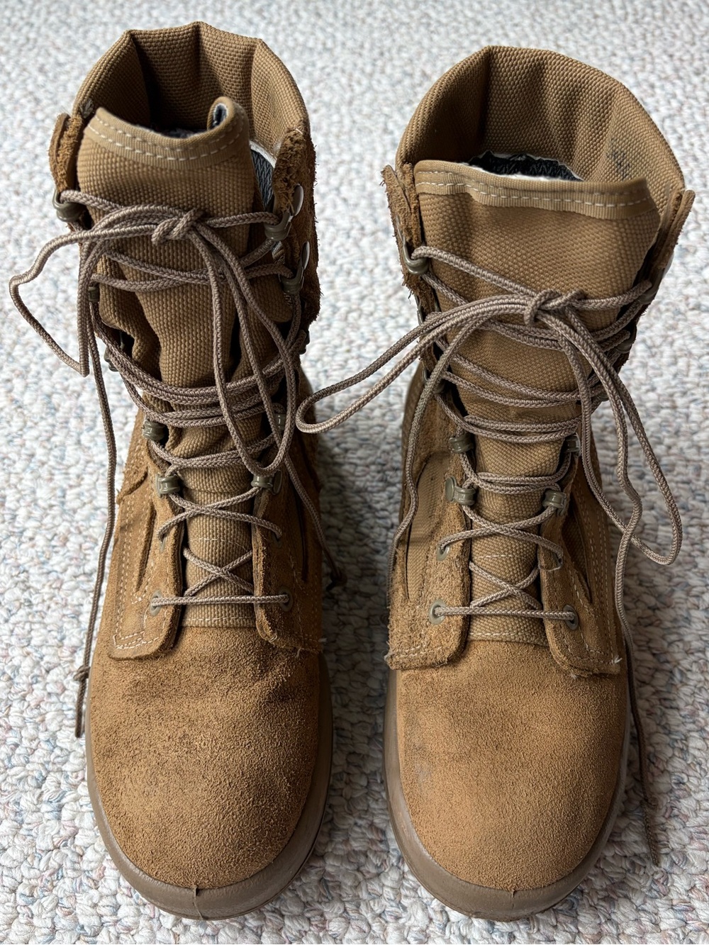 Tactical Combat Military Boots by Belleville. Desert Brown Lace-Up. Size 7W
